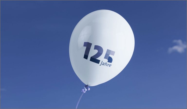 Luftballon mit Schriftzug 125 Jahre